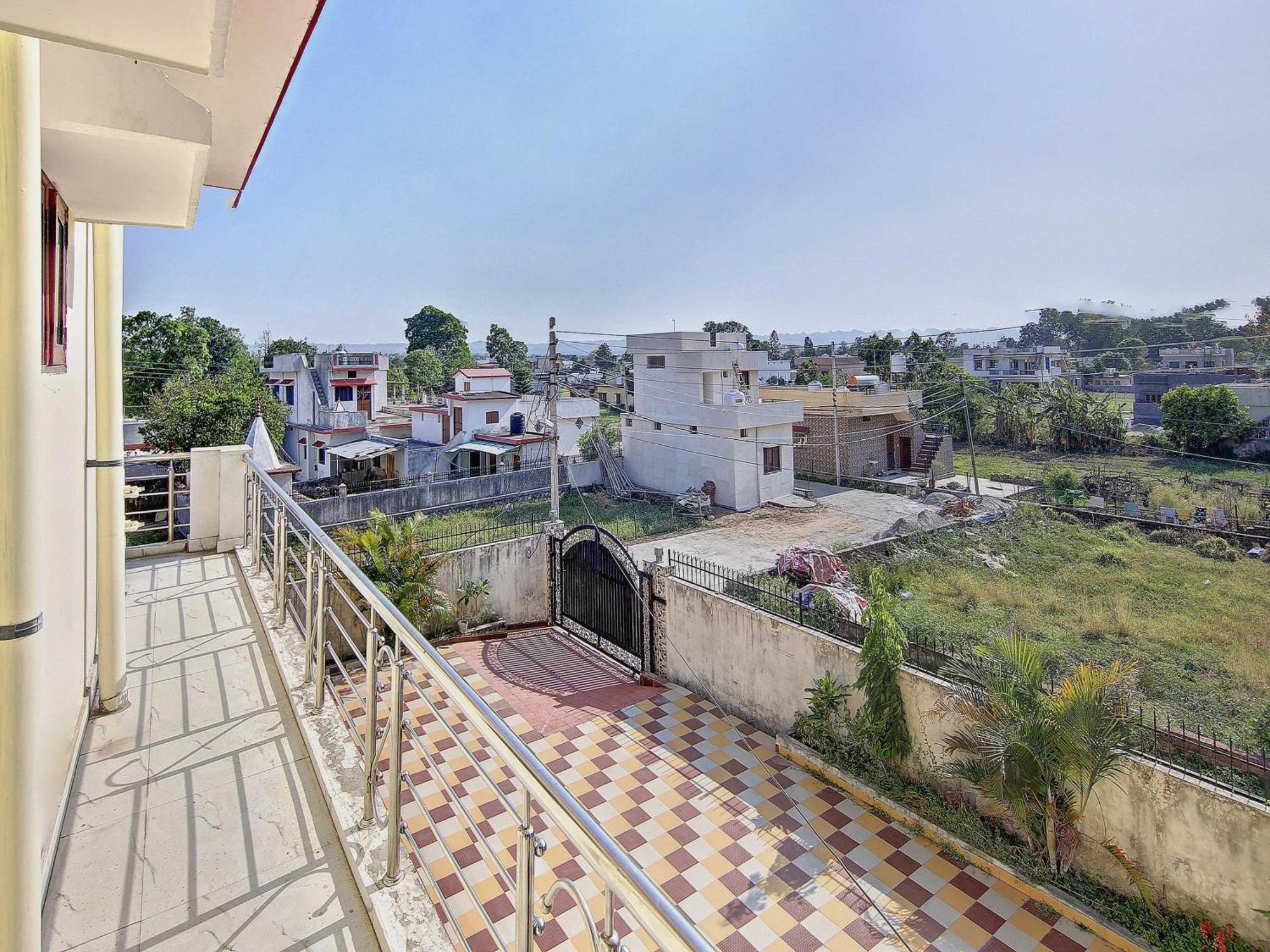Home 78802 Balaji Bhawan Jhājra מראה חיצוני תמונה