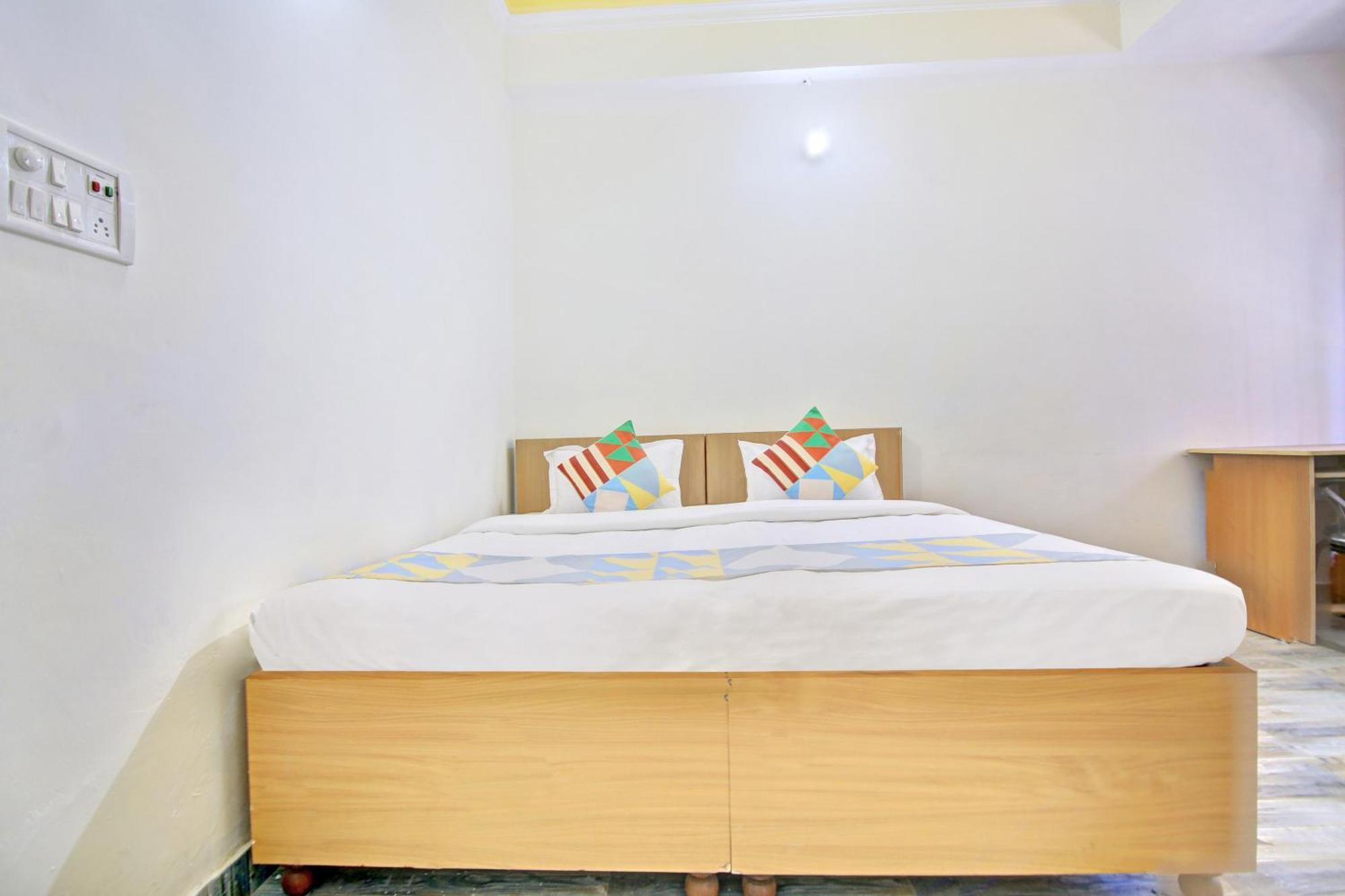 Home 78802 Balaji Bhawan Jhājra מראה חיצוני תמונה