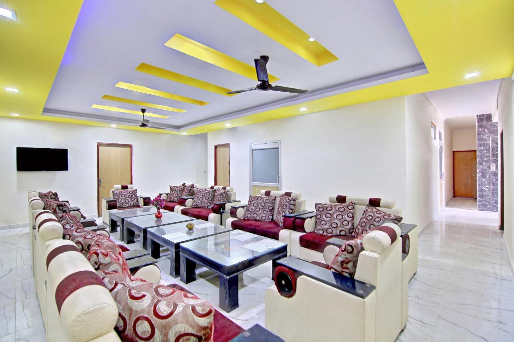 Home 78802 Balaji Bhawan Jhājra מראה חיצוני תמונה