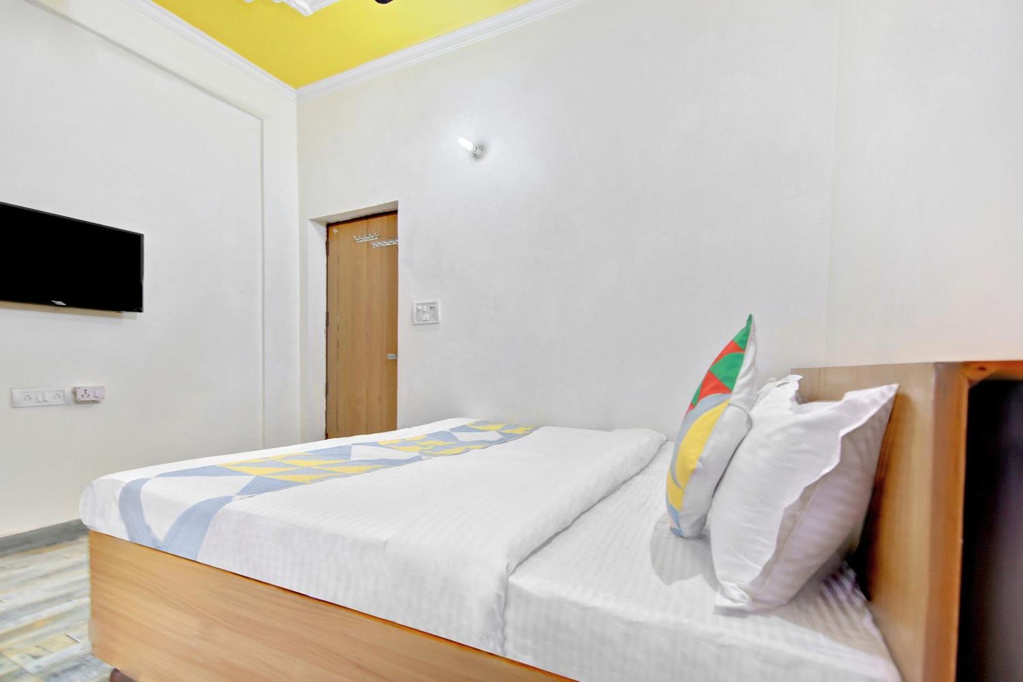 Home 78802 Balaji Bhawan Jhājra מראה חיצוני תמונה